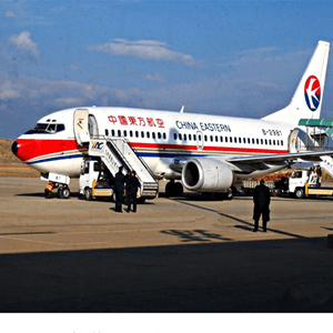 成都双流机场快递航空快运业稳步发展的原因是什么？